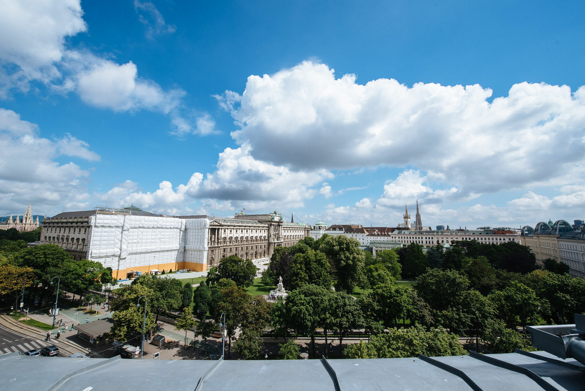 Duschel Center * Vienna